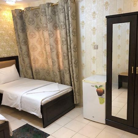 Tvs Hotel Дубай Екстер'єр фото