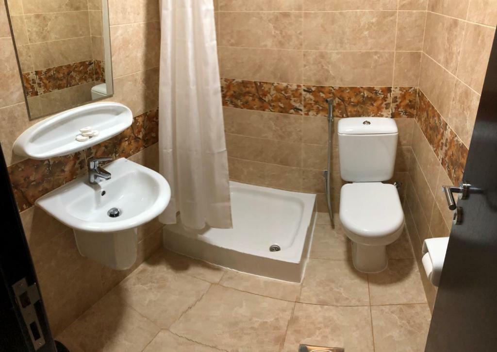 Tvs Hotel Дубай Екстер'єр фото