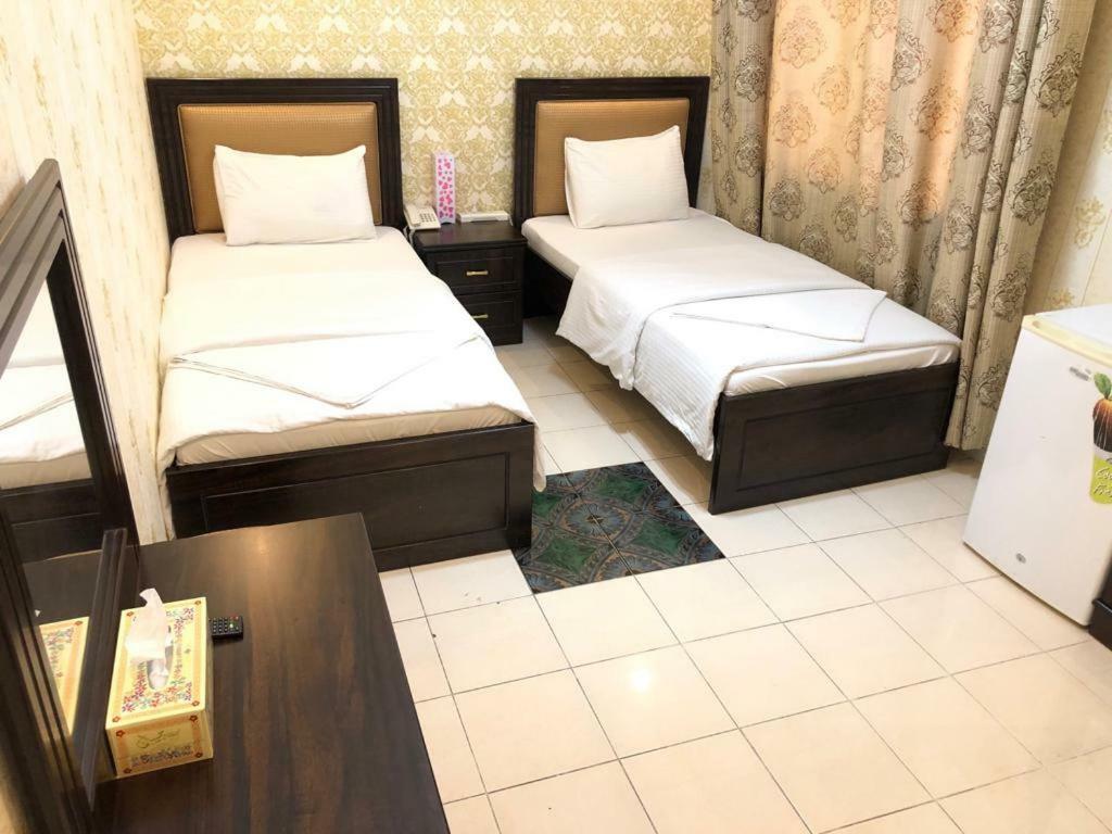 Tvs Hotel Дубай Екстер'єр фото